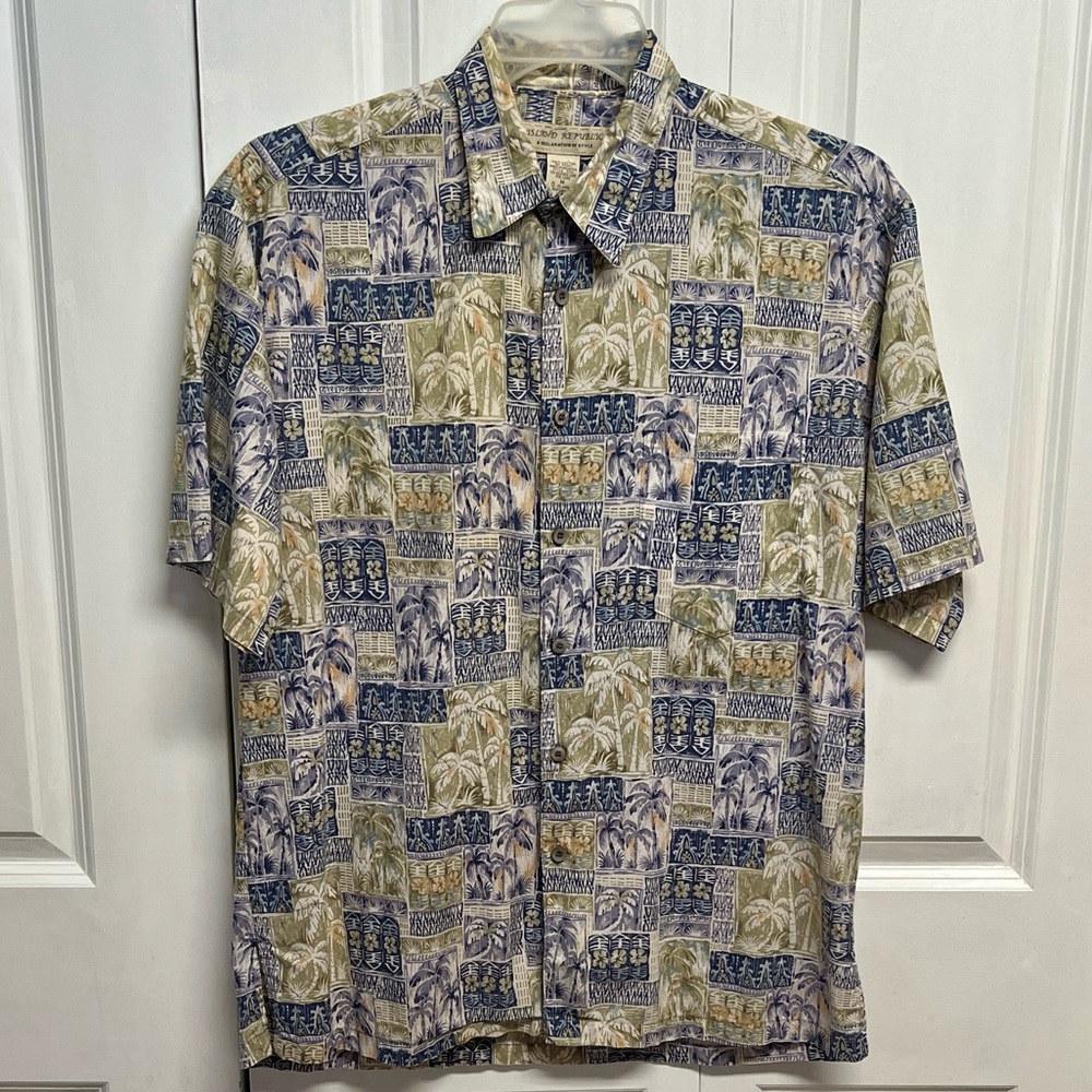 Island Republic Short-Sleeve Palm & Tile Print Shirt - Blue & Tan Size M